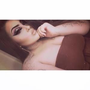 Meet your Posher, Katrina